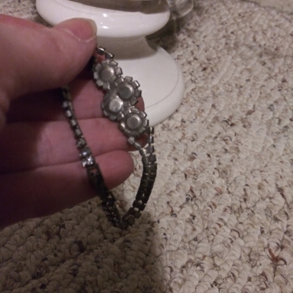 Vintage Rhinestone Bracelet - Picture 6 of 8
